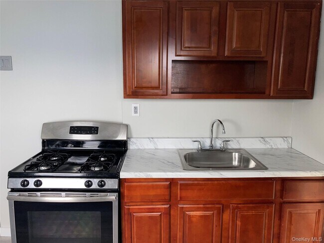 Foto del edificio - 84-32 109th Ave