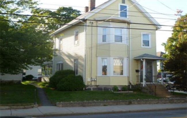 Building Photo - 117 Prospect St