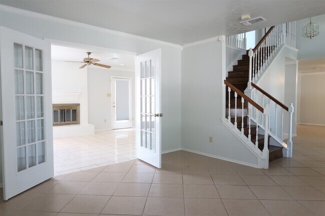 Building Photo - 16507 Wellers Way