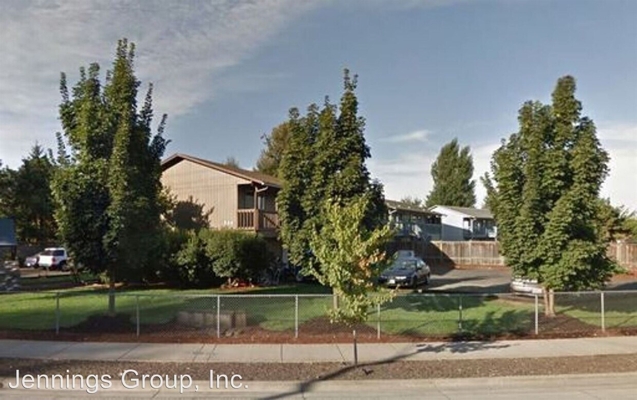 Primary Photo - 524 S 42nd St
