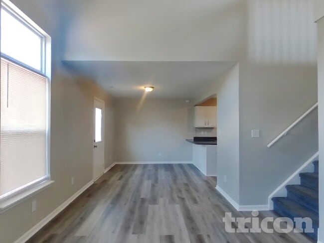 Foto del edificio - 3254 Blue Ash Ln
