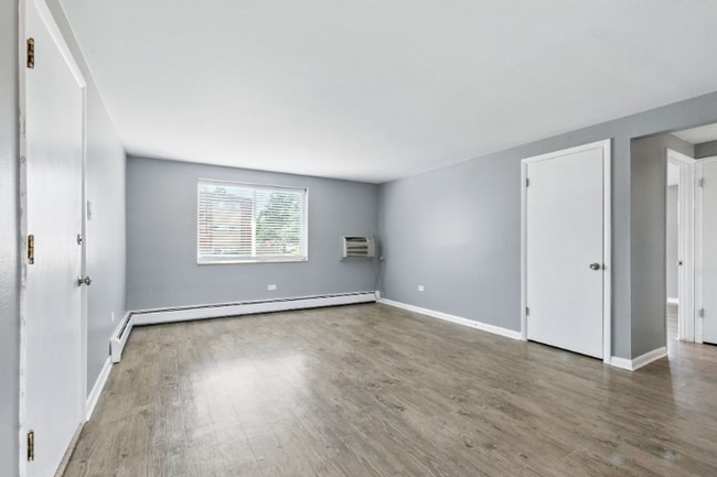 Building Photo - 10765 W 7th Pl