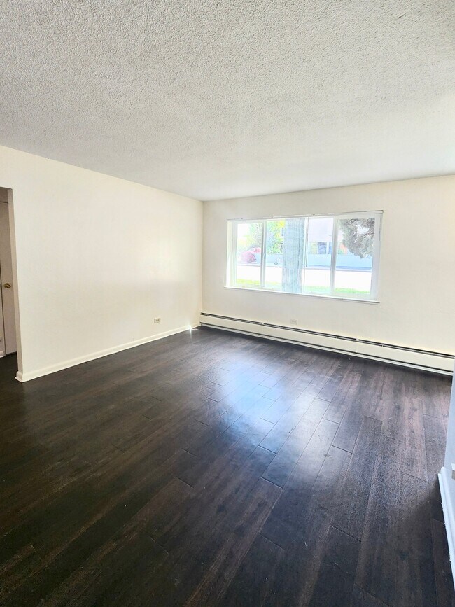 Foto del edificio - 801 N Dahlia St