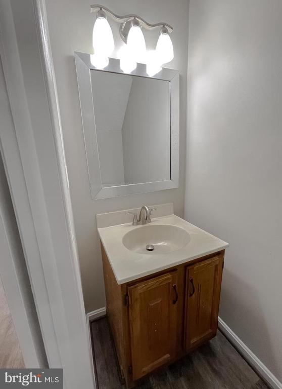 Foto del edificio - 4232 Drake Ct