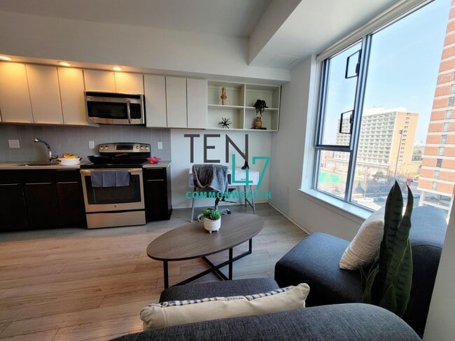 Building Photo - 1047 Commonwealth Ave