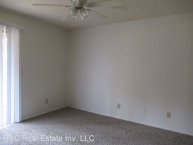 Foto del edificio - 2 br, 2 bath House - 934 W Emelita  Cir