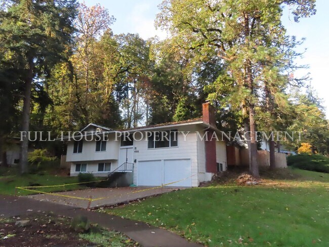 Building Photo - Forest Like Feel, Two Story 4 Bed/ 2 Full ...