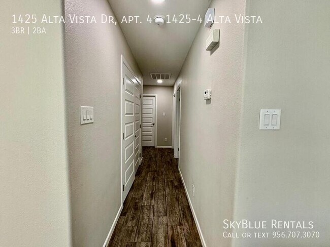 Foto del edificio - 1425 Alta Vista Dr