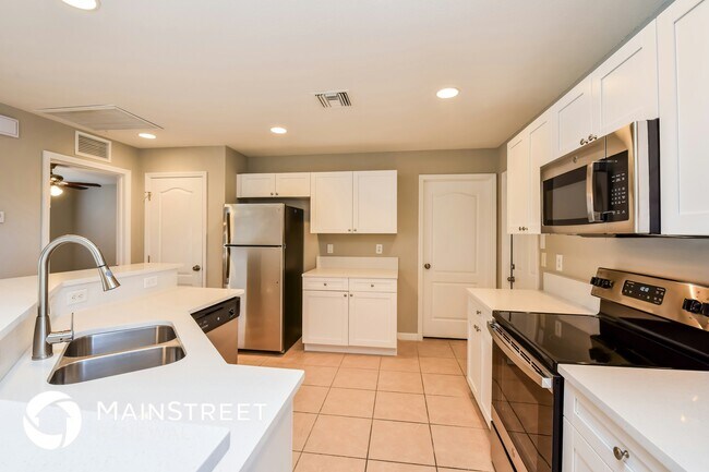 Foto del edificio - 1629 NW 5th Pl