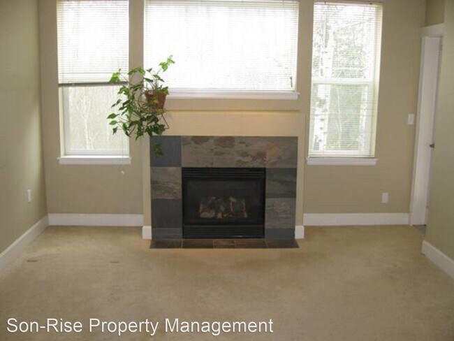 Building Photo - 2 br, 1.5 bath House - 255 West Bakerview ...