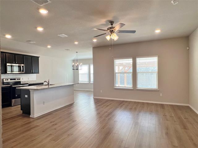 Foto del edificio - 3333 Brosnan Rd