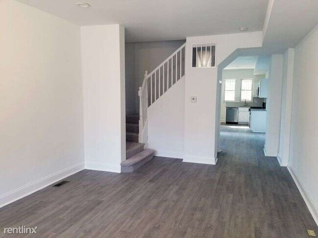 Building Photo - 3 br, 2 bath Townhome - 3412 Holmes Ave