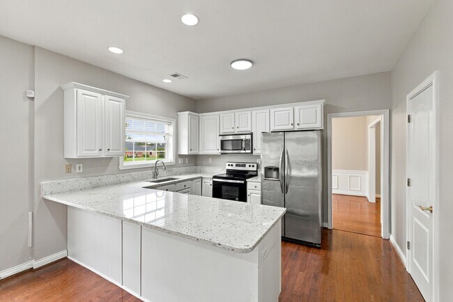 Foto del edificio - 3265 Marston Pl