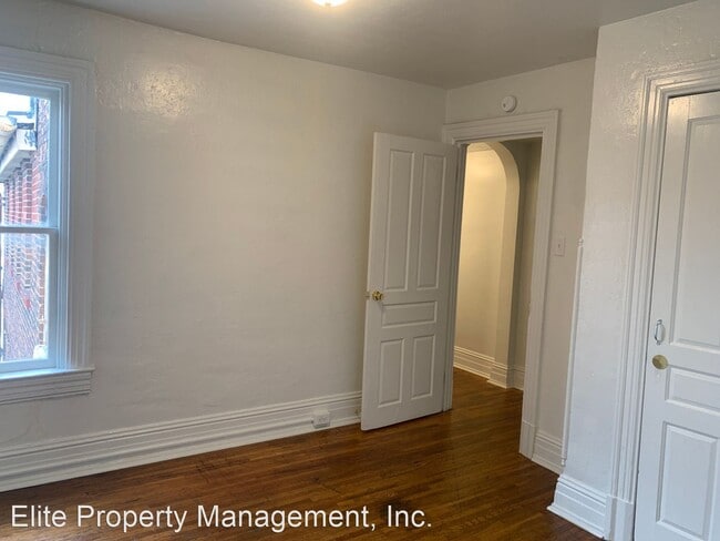 Building Photo - 1 br, 1 bath House - 43 E. Philadelphia St...