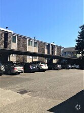 Building Photo - 1366 Orleans St