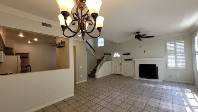 Building Photo - Spacious Carmel Valley Townhome