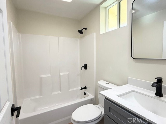 Building Photo - 13938 Ragus St