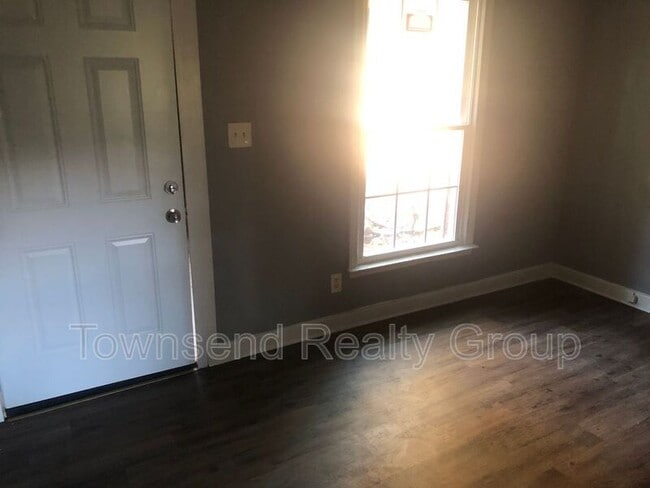 Building Photo - 2118 Lincoln Heights Ct