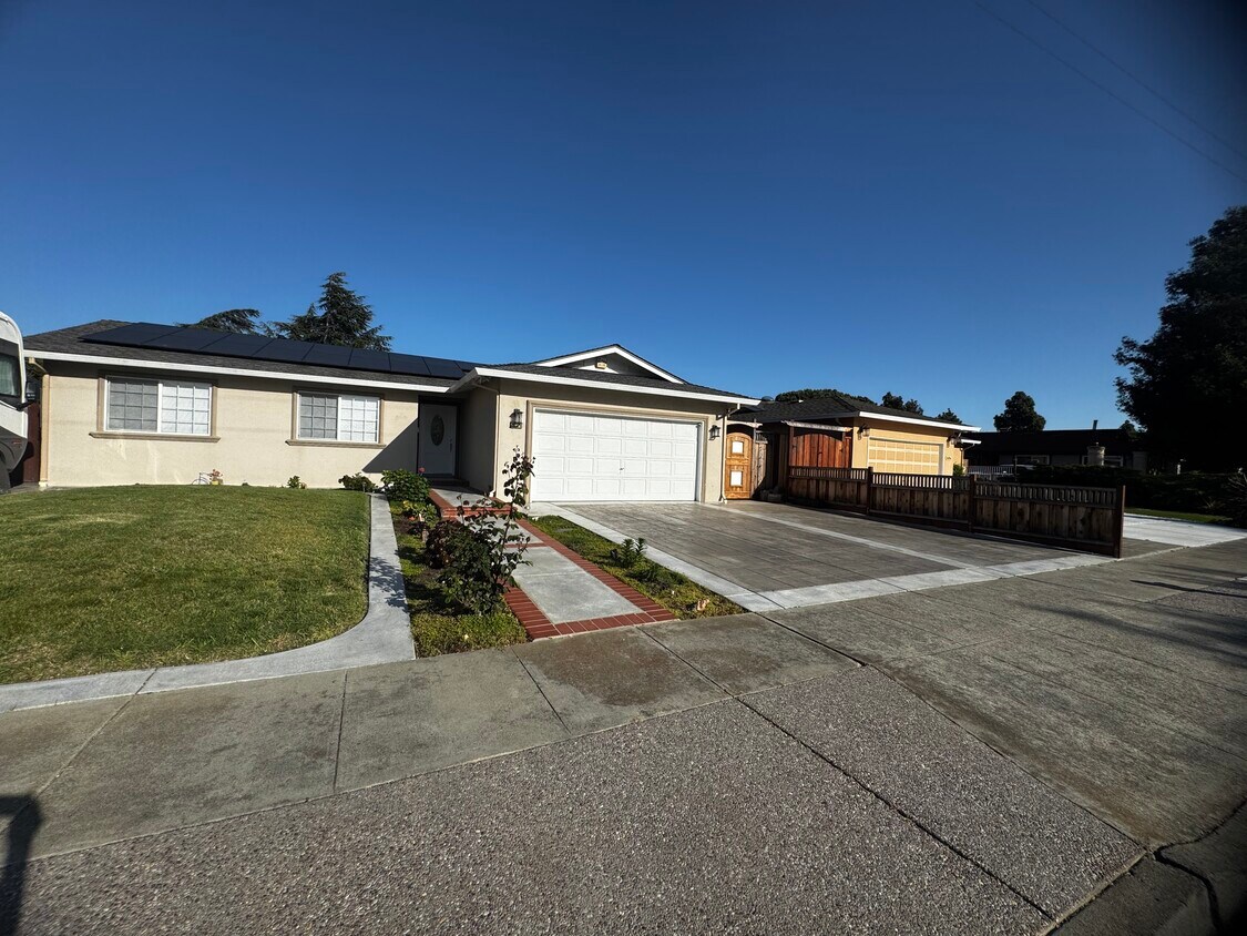 Primary Photo - 36328 Indian Wells Dr