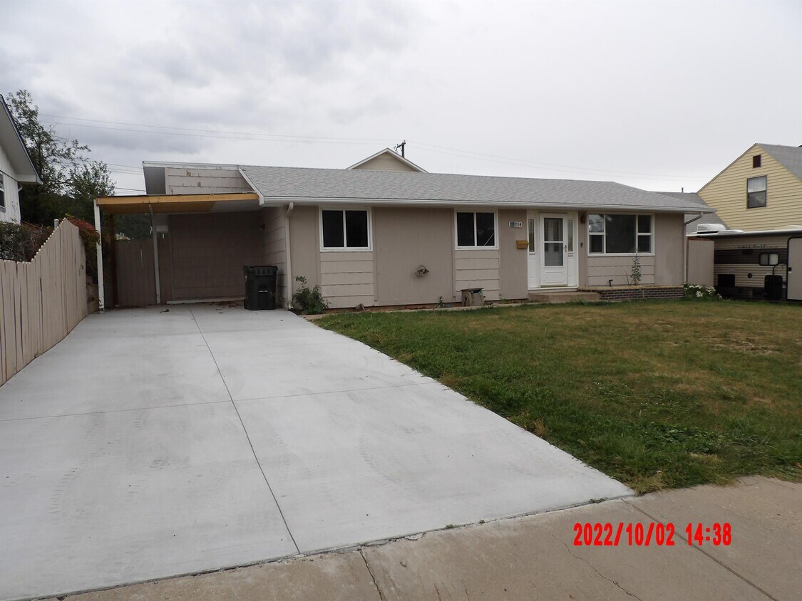 214 Garcia St, Trinidad, CO 81082 House Rental in Trinidad, CO