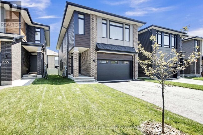 Building Photo - 357 Shoveler Grv