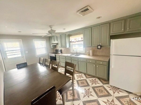 Foto del edificio - 48 Gates Ave