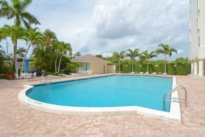 Building Photo - 2 bedroom in West Palm Beach FL 33405