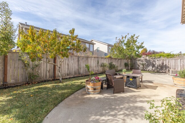 Building Photo - 2961 Sweet Grass Ln