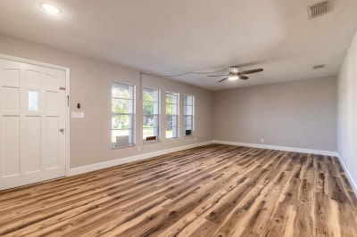 Photo - 623 Sherman Rd House