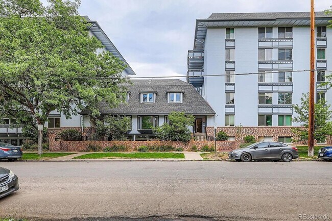 Foto del edificio - 555 E 10th Ave