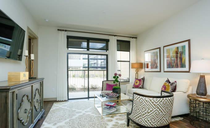 Foto principal - 1 bedroom in Houston TX 77057
