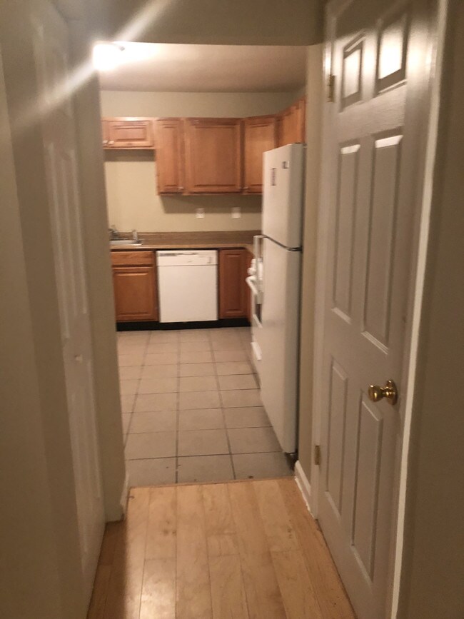 Society hill House for Rent in Newark, NJ