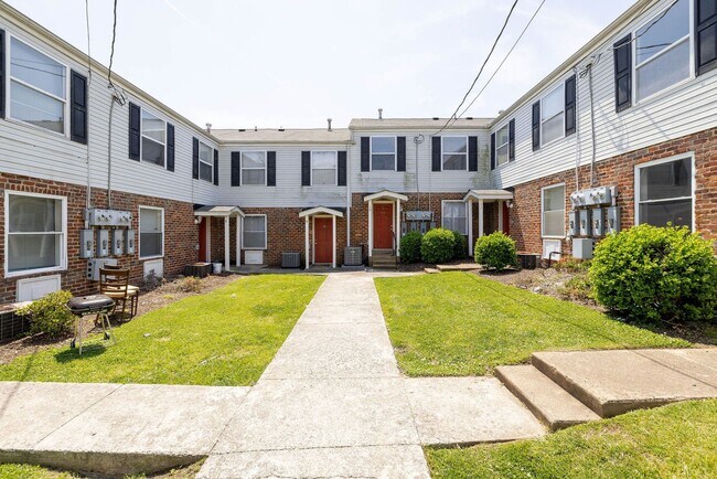 Foto del edificio - Two-bedroom Unit in Richmond Condo