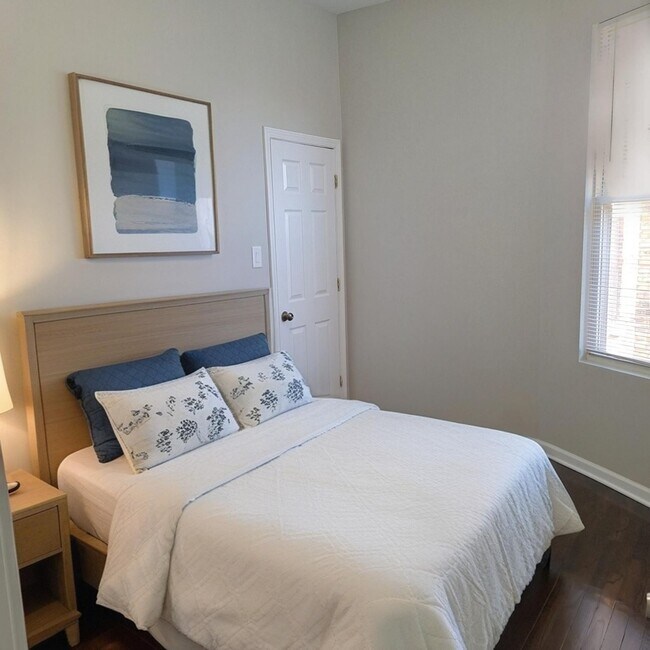 Foto del edificio - 4119 W Harrison St