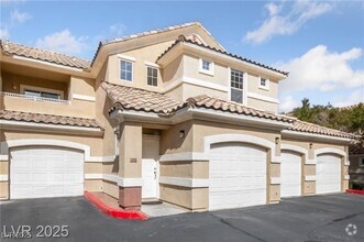 Building Photo - 5855 Valley Dr