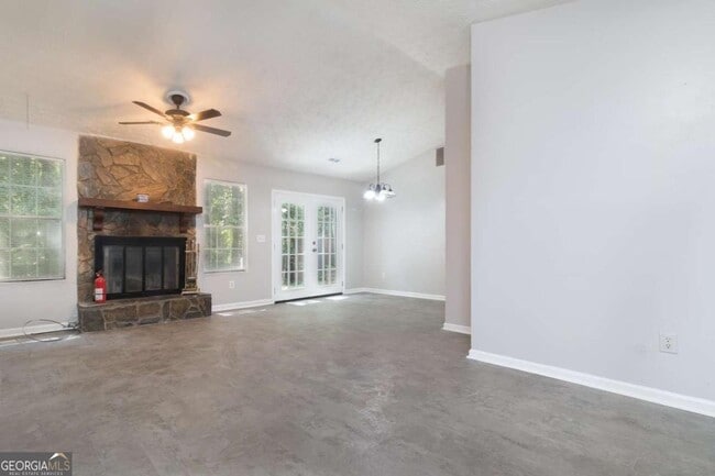 Building Photo - 5437 Glen Haven Dr