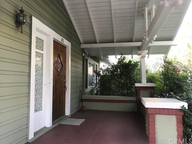 Building Photo - 85 N Meridith Ave