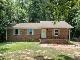 Building Photo - 19 Wildwood Rd