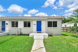 Building Photo - 2622 SW 36th Ave