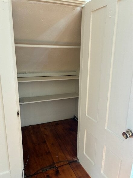 Photo - 12 Green St Apartment