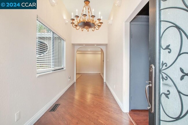 Building Photo - 5860 Caulfield Dr