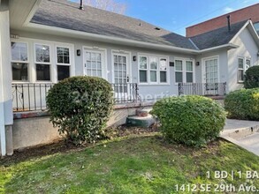 Building Photo - 1414 SE 29th Ave