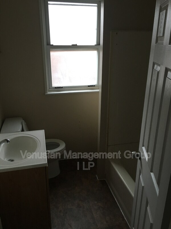 Building Photo - 318 N Atlantic Ave