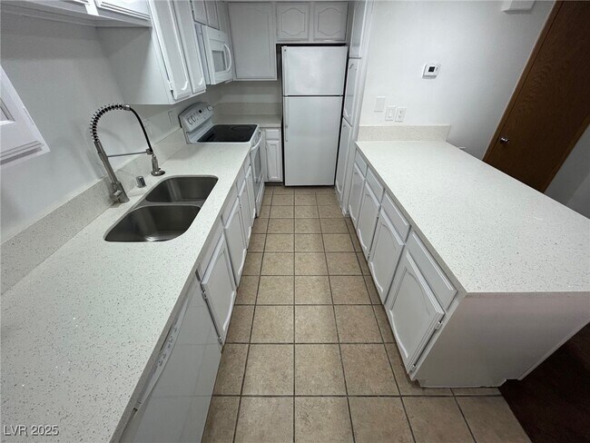 Foto del edificio - 4191 Gannet Cir