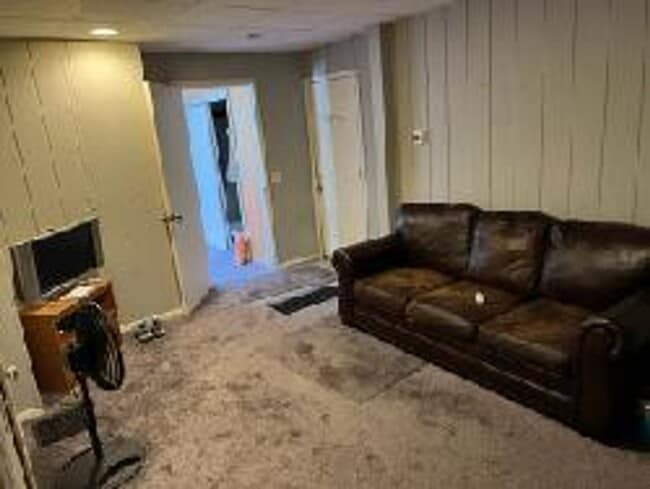 Foto del edificio - 407 N Clinton St