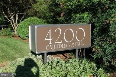 4200 Cathedral Ave - 4200 Cathedral Ave NW