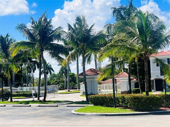 Building Photo - 8252 SW 25th Ct  107 Miramar Fl 33025
