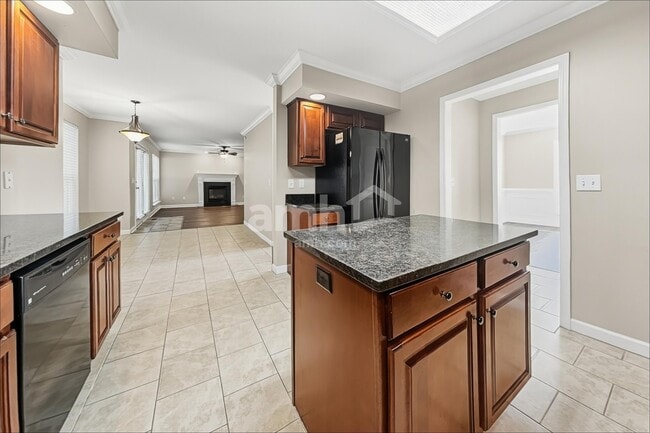 Building Photo - 1356 Pershing Hill Ln