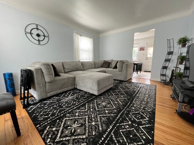 Sala de estar - 270 Parkview Dr