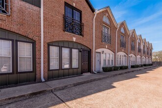 Building Photo - 1616 Avenue N